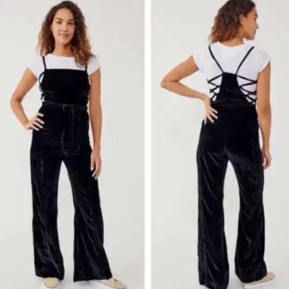 Free People 90s Forever Velvet Overall - Picture 2 of 4